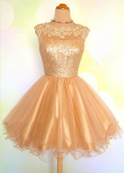 Cap Sleeve Jewel Appliques Sequins Sheer A Line Gold Organza Backless Homecoming Dresses