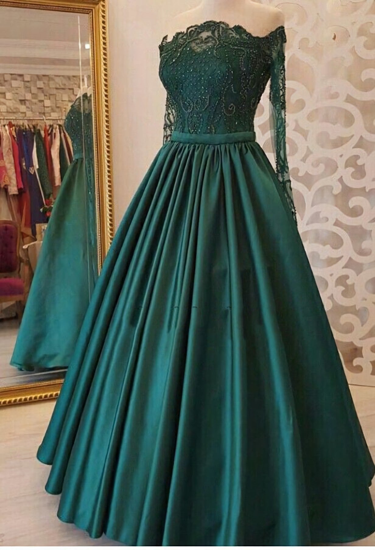 2024 A Line Dark Green Long Sleeves Off Shoulder Appliques Long Prom Dresses