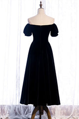 Off the Shoulder Black Velvet Party Dress