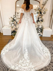 A-Line/Princess Off-the-Shoulder Chapel Train Tulle Wedding Dresses With Appliques Lace