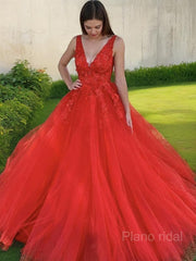 A-Line/Princess V-neck Sweep Train Tulle Evening Dresses With Appliques Lace