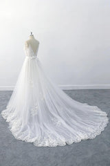 Amazing Long A-line V-neck Ruffle Appliques Tulle Wedding Dress