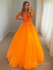 Ball Gown V-neck Floor-Length Tulle Prom Dresses With Appliques Lace