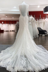 Elegant White Long Mermaid Tulle Lace Open Back Wedding Dresses