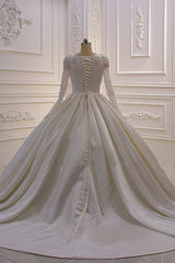 Ivory Long Sleevess Jewel Ruffless Flowers Bedaings Wedding dress