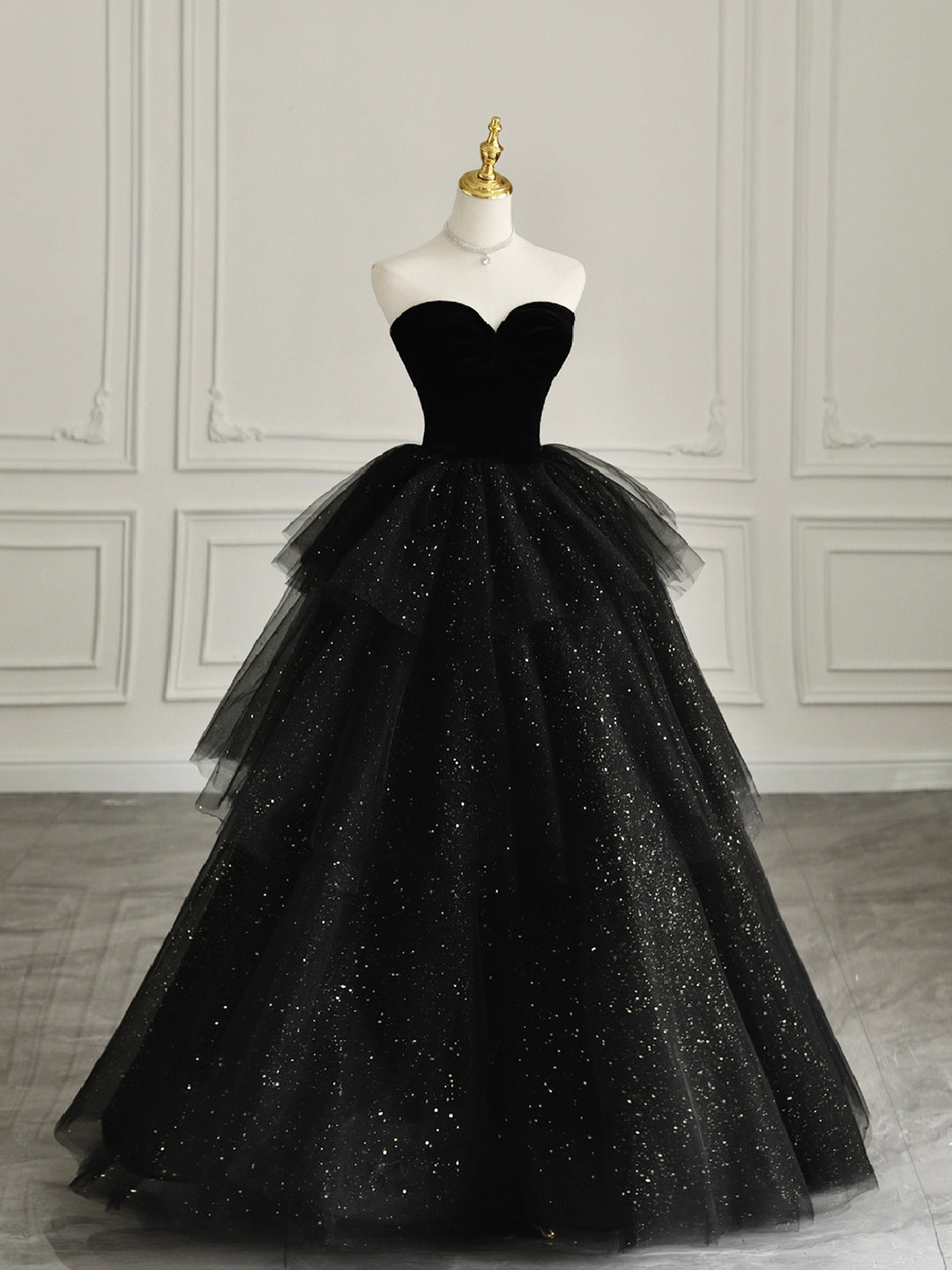 Black Strapless Tulle Formal Dress with Velvet, A-Line Sweetheart Neck Long Prom Dress