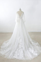 Long A-line V-neck Appliques Lace Tulle Backless Wedding Dress with Sleeves