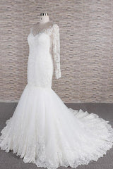 Long Sleeve Mermaid Sweetheart Appliques Lace Backless Wedding Dress