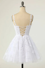 Short A-line V-neck Tulle Lace Backless Prom Dress white Homecoming Dresses