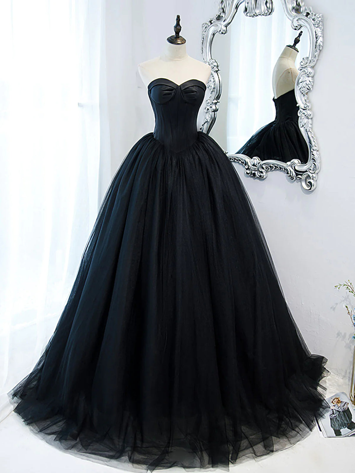 Strapless Sweetheart Neck Black Tulle Prom Dresses, Black Tulle Formal Gowns