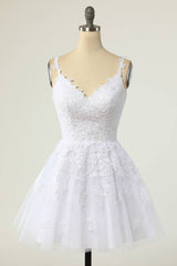 V-Neck Lilace Tulle A-Line Short Party Dress with Appliques